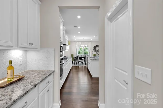 $669,999 | 2017 Saxon Pl Drive, Fort Mill, SC 29715