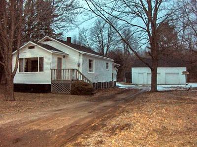 2662 North Fruitport Road Spring Lake, MI 49456 - Photo 1 of 1 Primary Photo
