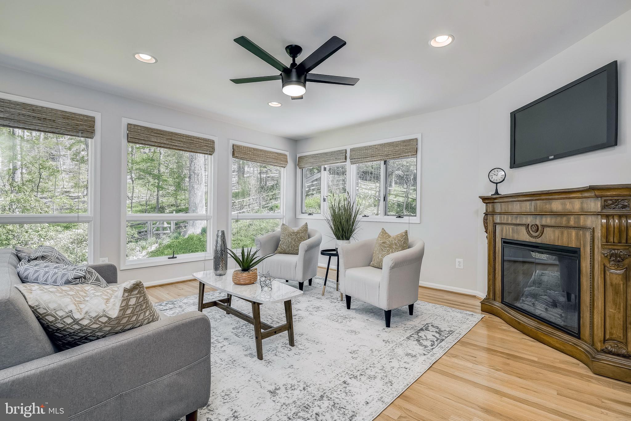 6522 East Halbert Road Bethesda, MD 20817 - Photo 19 of 63 Family Room