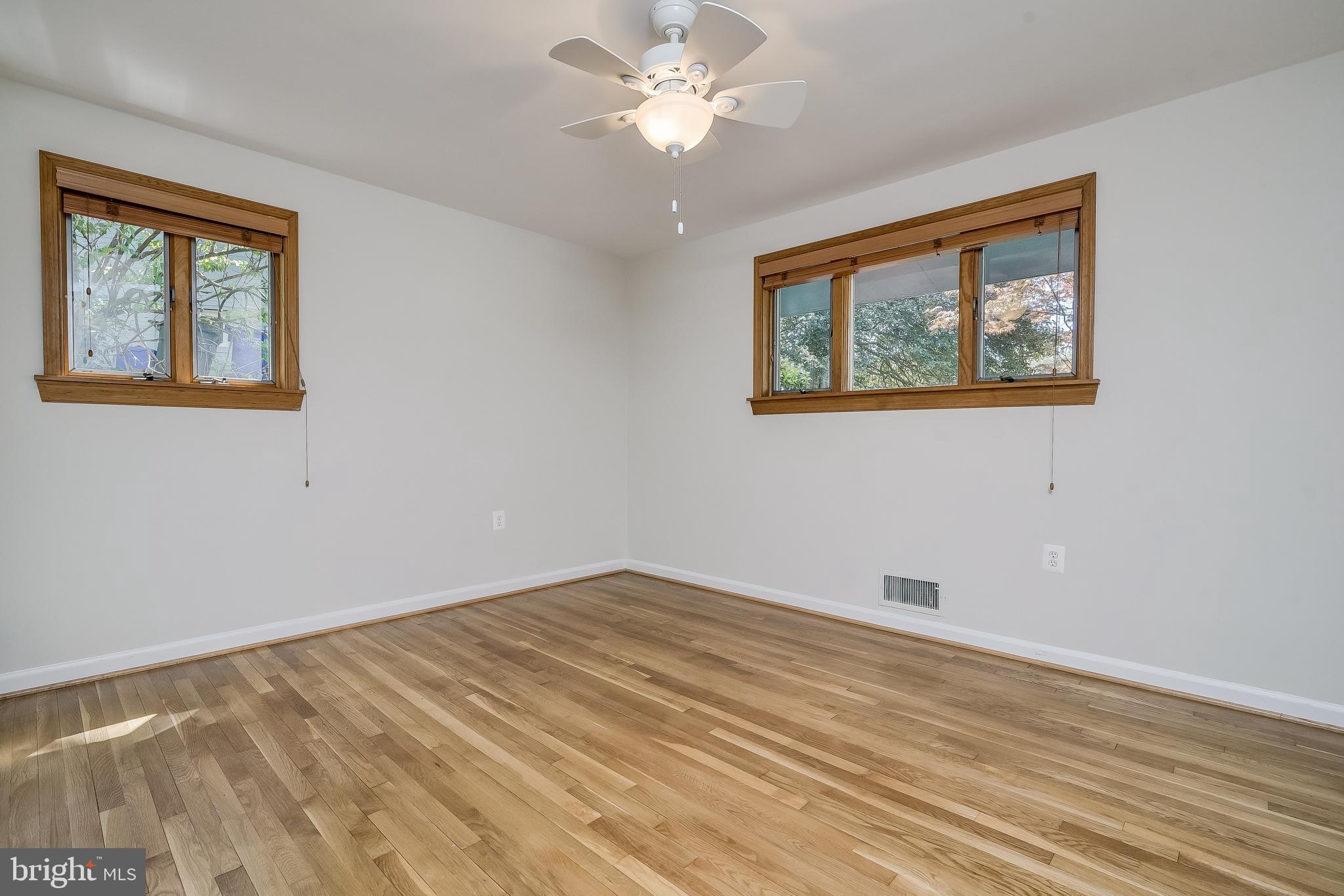 6522 East Halbert Road Bethesda, MD 20817 - Photo 24 of 63 Bedroom #2 on Main Level