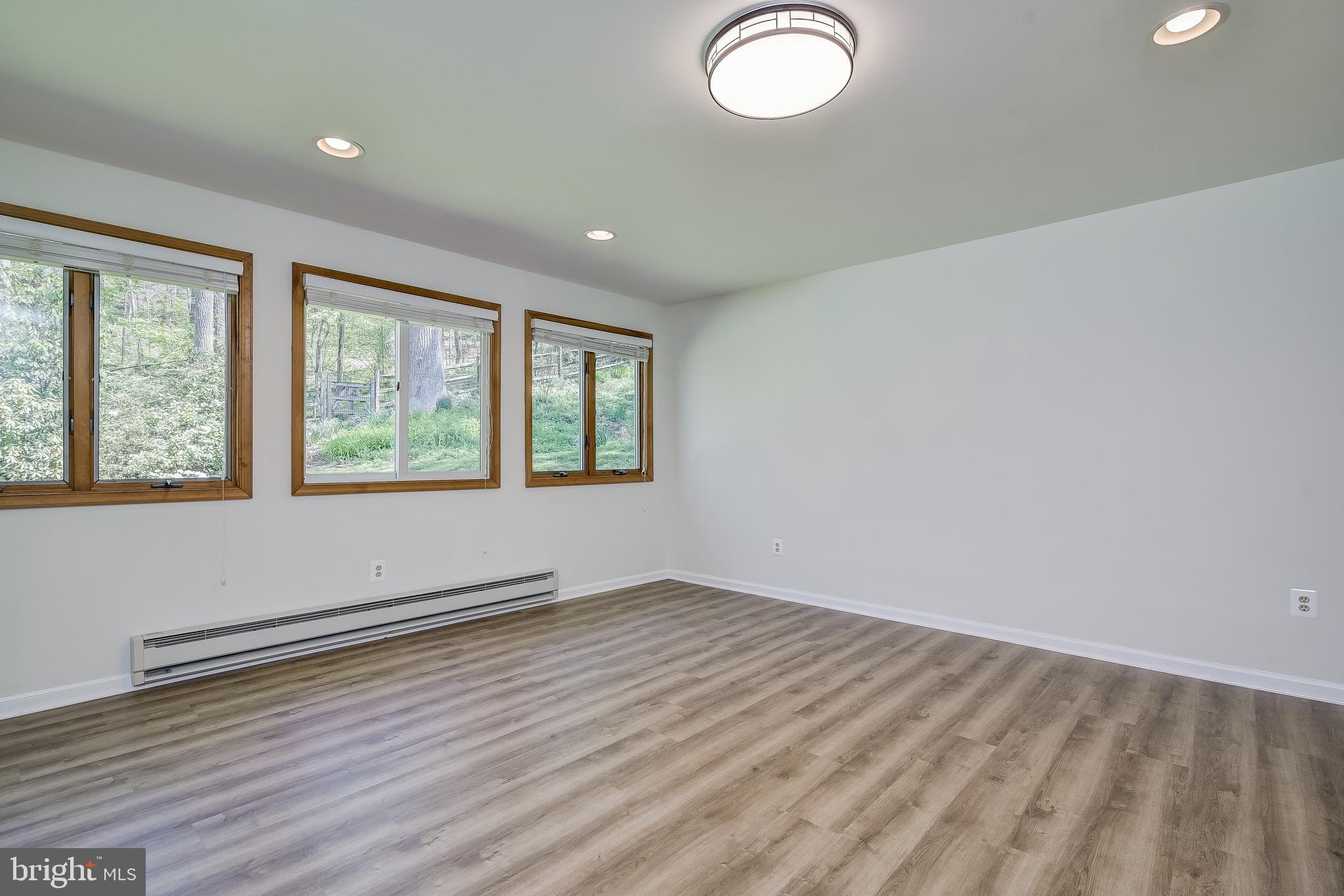 6522 East Halbert Road Bethesda, MD 20817 - Photo 36 of 63 Bedroom #5/Home Office Suite Lower Level