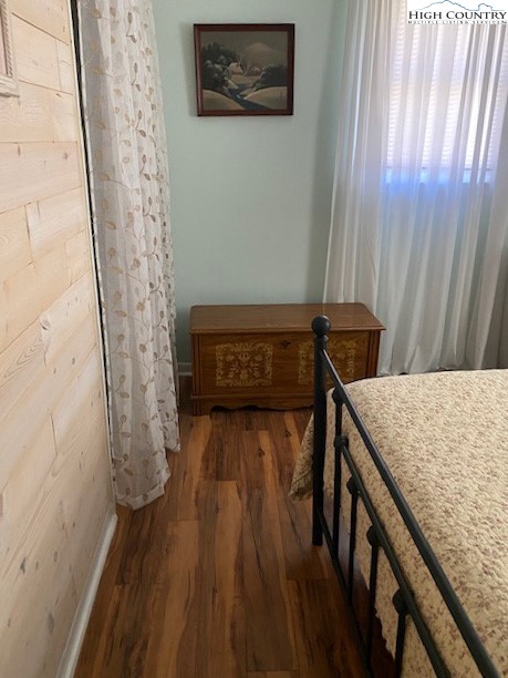 273 Walnut Branch Church Road Sparta, NC 28675 - Photo 7 of 41 a view of a hallway with wooden floor and staircase