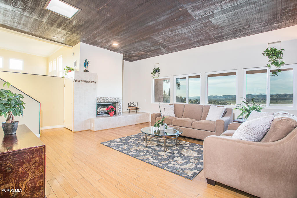 3774 Groves Place Somis, CA 93066 - Photo 3 of 51 a living room with furniture and a large window