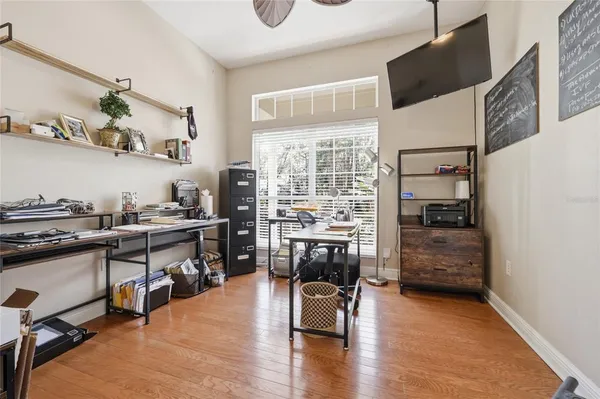 $950,000 | 10320 Southwest 17th Place, Gainesville, FL 32607