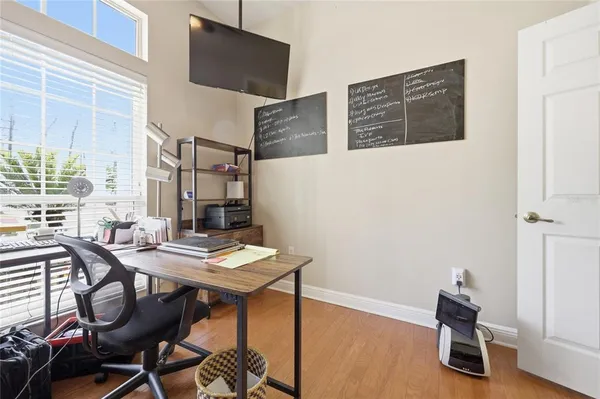$950,000 | 10320 Southwest 17th Place, Gainesville, FL 32607