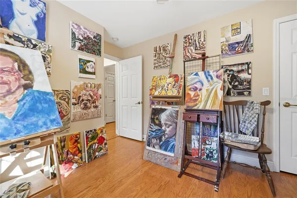 $950,000 | 10320 Southwest 17th Place, Gainesville, FL 32607