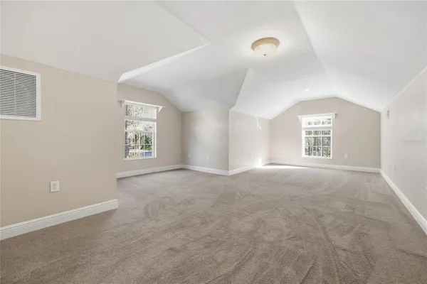 $950,000 | 10320 Southwest 17th Place, Gainesville, FL 32607