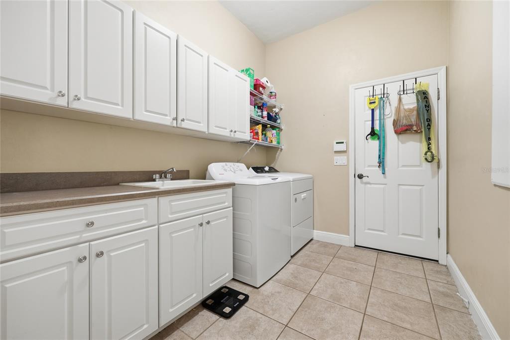 10320 Southwest 17th Place Gainesville, FL 32607 - Photo 52 of 62