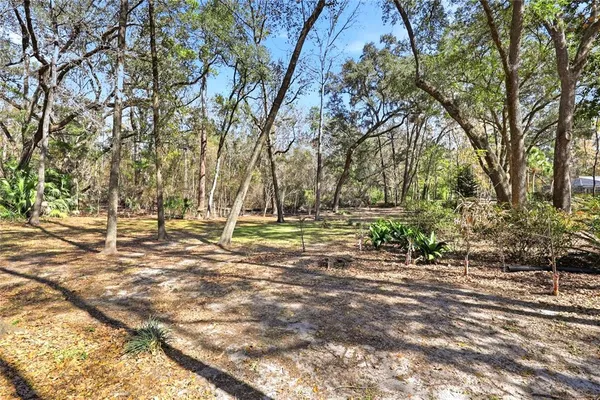 $950,000 | 10320 Southwest 17th Place, Gainesville, FL 32607