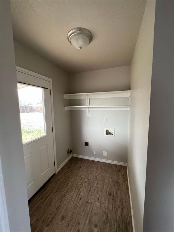 301 Thornton Street Merkel, TX 79536 - Photo 2 of 18