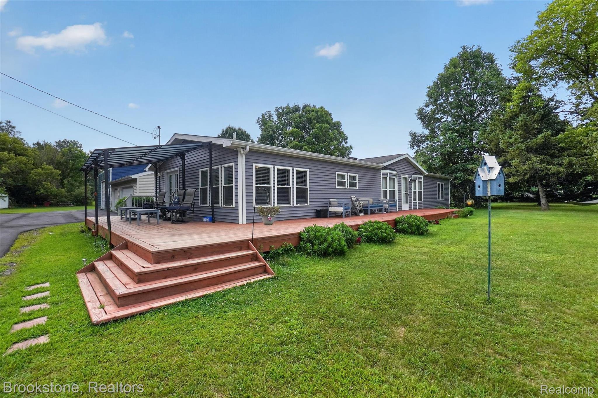 11935 South Beardslee Road Perry, MI 48872 - Photo 6 of 66 06-11935-Beardslee-Rd-WindowStill-Photography.jpg