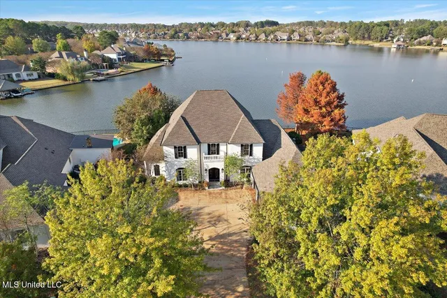 $1,340,000 | 109 Glenwood Bend, Madison, MS 39110