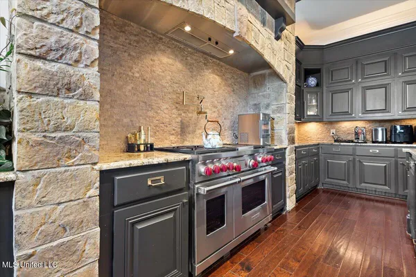 $1,359,000 | 109 Glenwood Bend, Madison, MS 39110