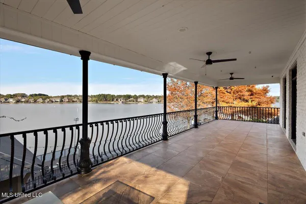 $1,359,000 | 109 Glenwood Bend, Madison, MS 39110