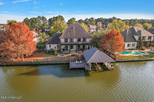 $1,359,000 | 109 Glenwood Bend, Madison, MS 39110