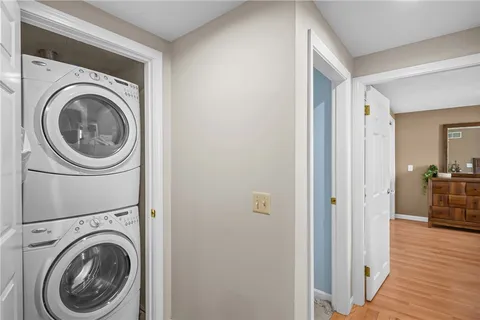 $725,000 | 25 Janet Drive, Cranston, RI 02921