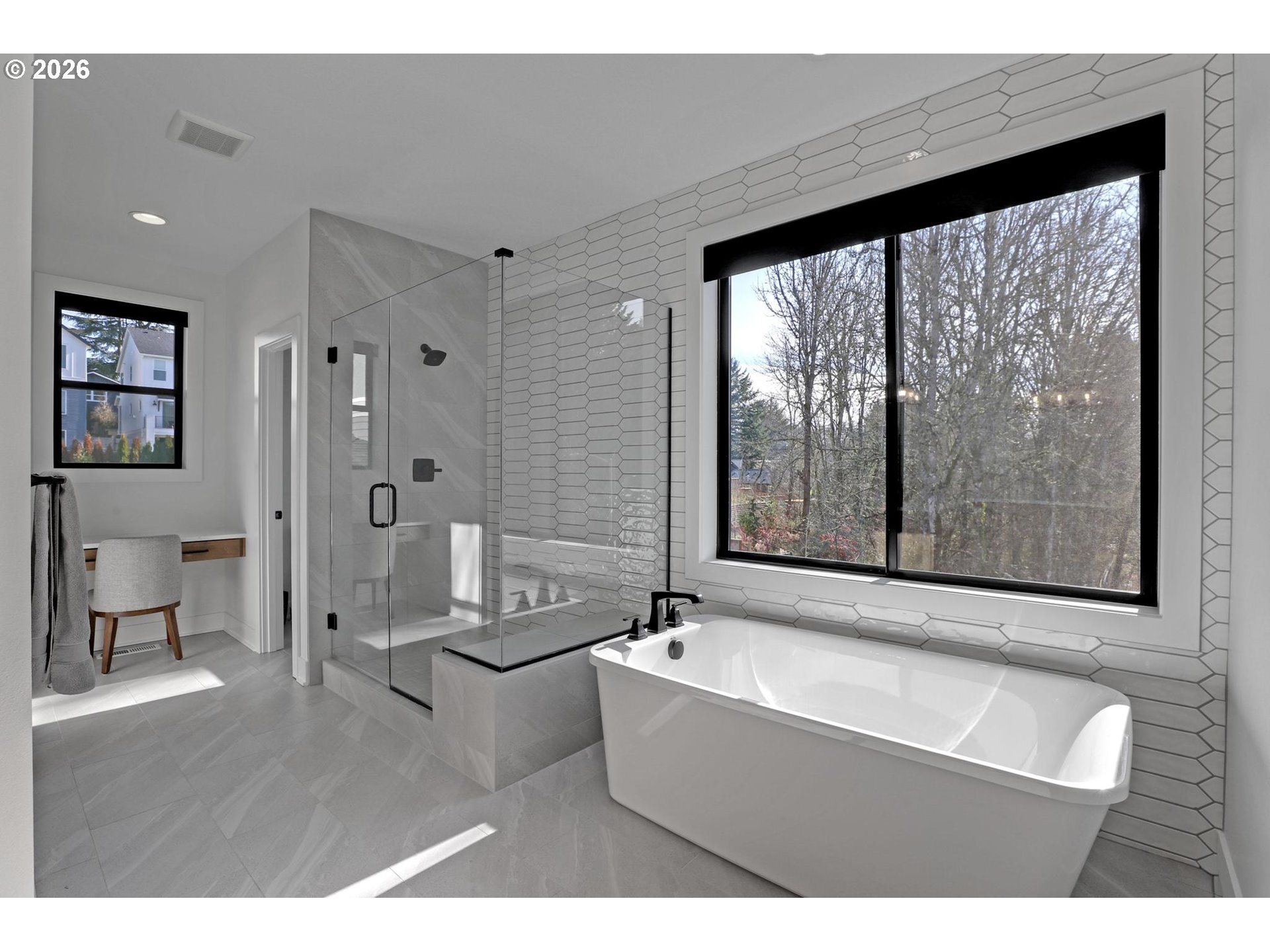 4780 Southwest Pendleton Street Portland, OR 97221 - Photo 21 of 35 Bathroom