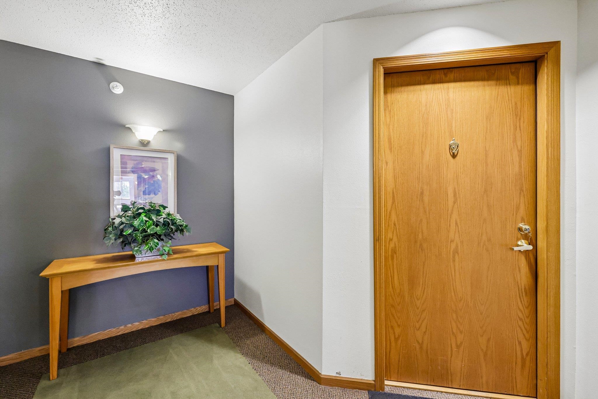 7203 Mid Town Road, Unit 212 Madison, WI 53719 - Photo 4 of 37