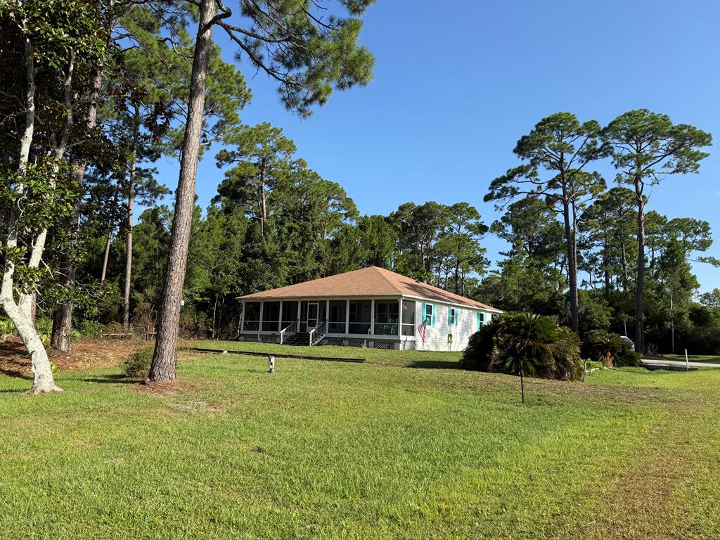 9 Hammock Cove Road Eastpoint, FL 32328 - Photo 12 of 15