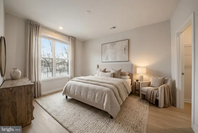 $4,650 | 7488 Backett Wood Terrace, McLean, VA 22102