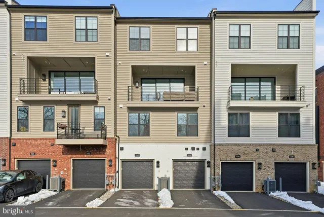 $4,650 | 7488 Backett Wood Terrace, McLean, VA 22102