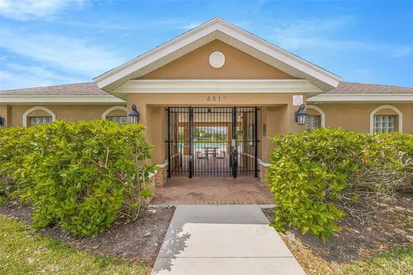 $2,250 | 6705 Holly Heath Drive, Riverview, FL 33578