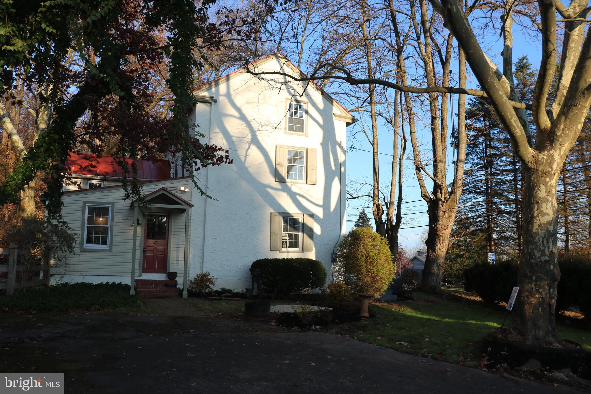 1134 Temple Road Pottstown, PA 19465 - Photo 4 of 110