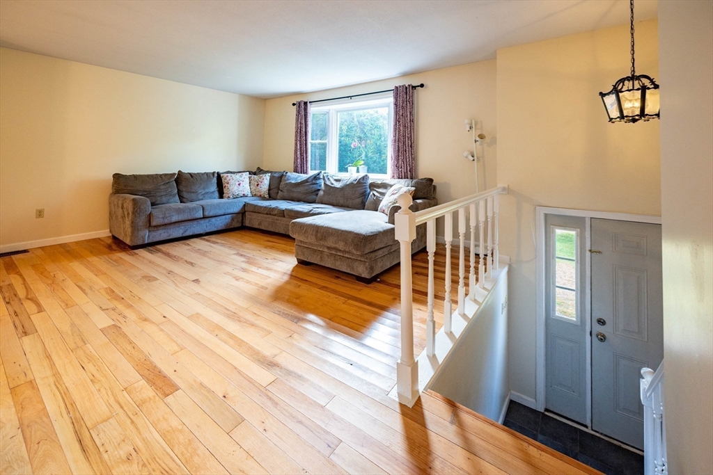 664 Bay Road Belchertown, MA 01007 - Photo 3 of 18