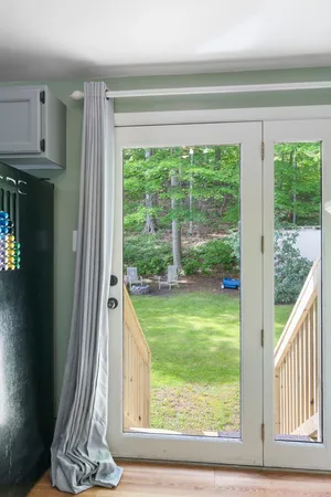$285,000 | 164 Chestnut Street, Brattleboro, VT 05301