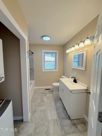 $1,450 | 542 Jersey Street, Kingsport, TN 37660