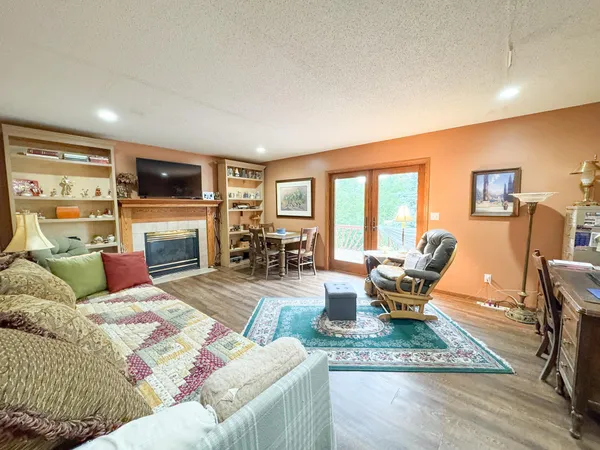 $350,000 | 301 4th Avenue Southeast, Pelican Rapids, MN 56572