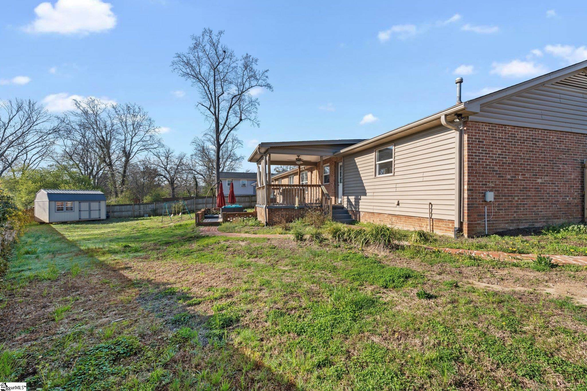 307 Howell Road Greenville, SC 29615 - Photo 32 of 36 Gallery Image 32