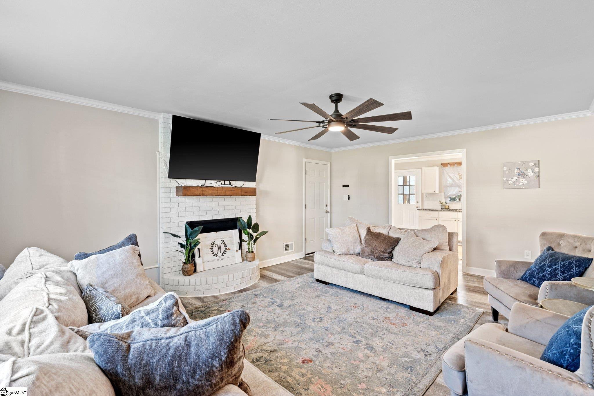307 Howell Road Greenville, SC 29615 - Photo 10 of 36 Gallery Image 10