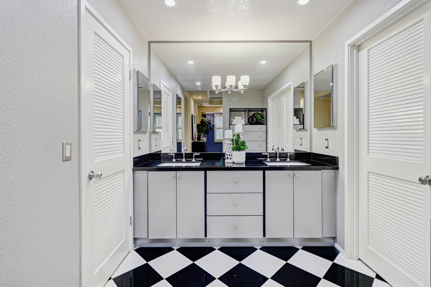476 Wyndgate Road Sacramento, CA 95864 - Photo 46 of 69