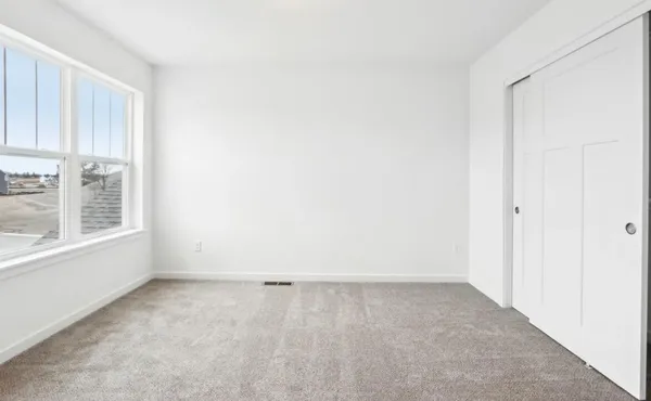 $4,000 | 1466 Olde Highlander Drive, Oconomowoc, WI 53066