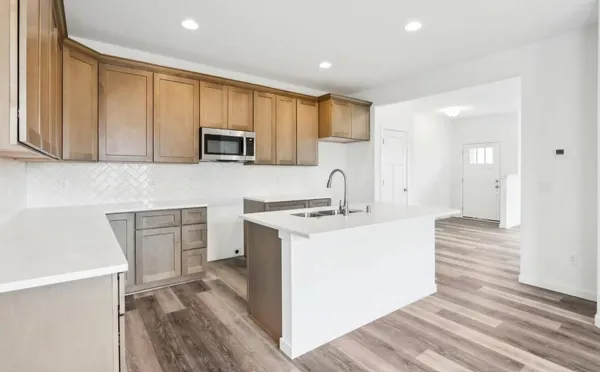 $4,000 | 1466 Olde Highlander Drive, Oconomowoc, WI 53066