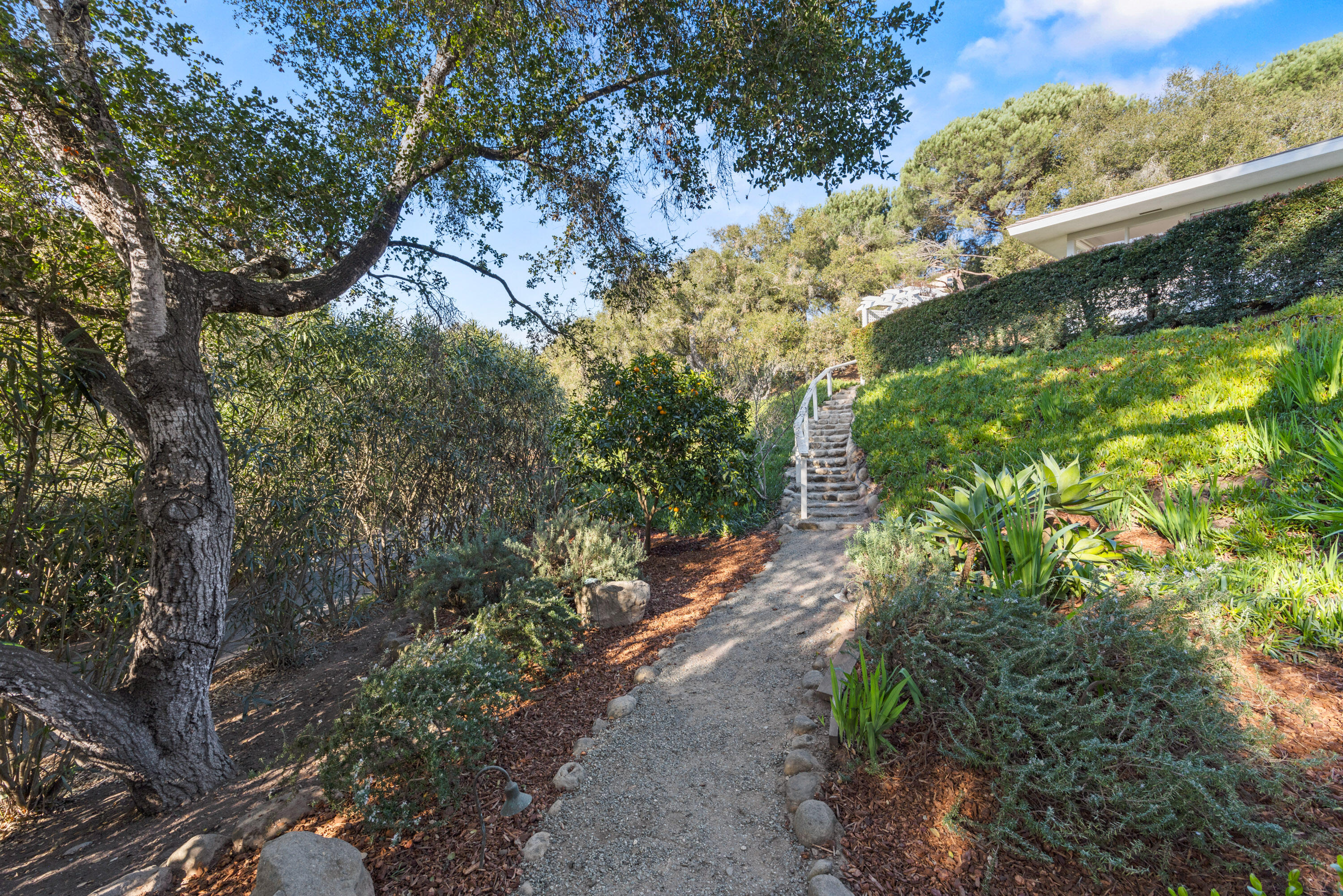 926 Canon Road Santa Barbara, CA 93110 - Photo 28 of 31 Garden Paths