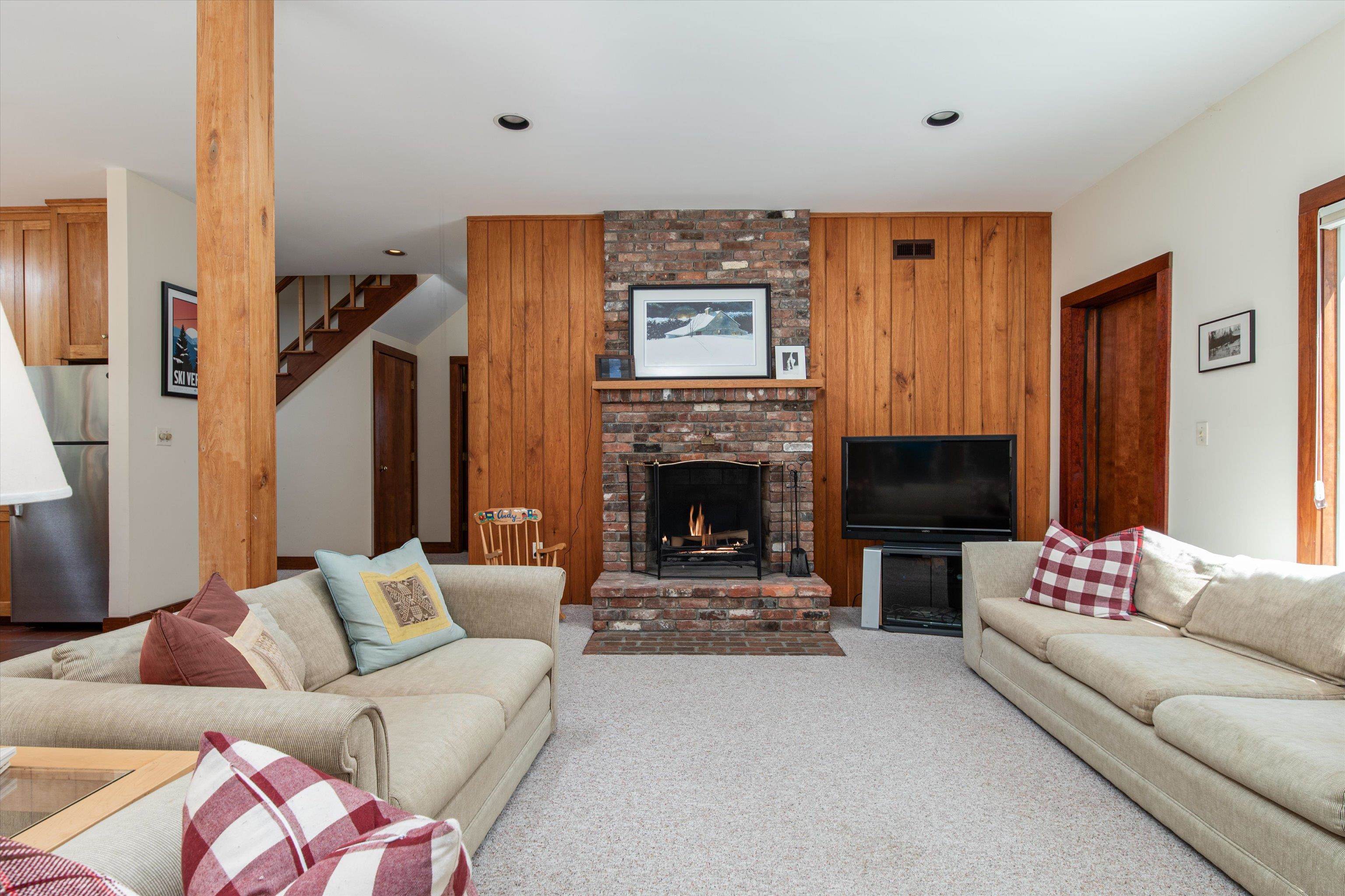 879 Glebe Mountain Road Windham, VT 05359 - Photo 28 of 60