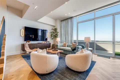 $2,500,000 | 2408 Victory Park Lane, Unit 1442, Dallas, TX 75219