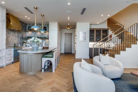 $2,500,000 | 2408 Victory Park Lane, Unit 1442, Dallas, TX 75219