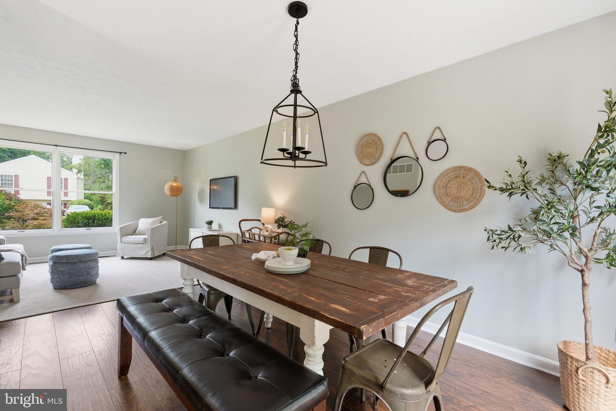 1007 Tasker Lane Arnold, MD 21012 - Photo 6 of 39 Spacious dining area with new light fixture