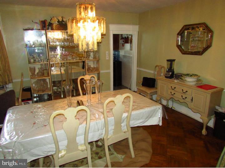 7032 Georgian Road Philadelphia, PA 19138 - Photo 7 of 23 Dining Room