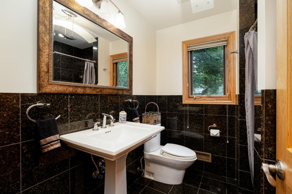 2135 Tuomy Road Ann Arbor, MI 48104 - Photo 25 of 70