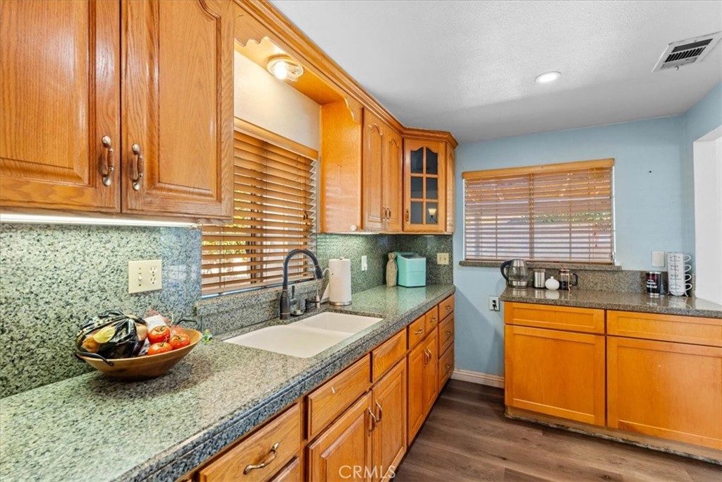 8727 Randolph Street Riverside, CA 92503 - Photo 15 of 37