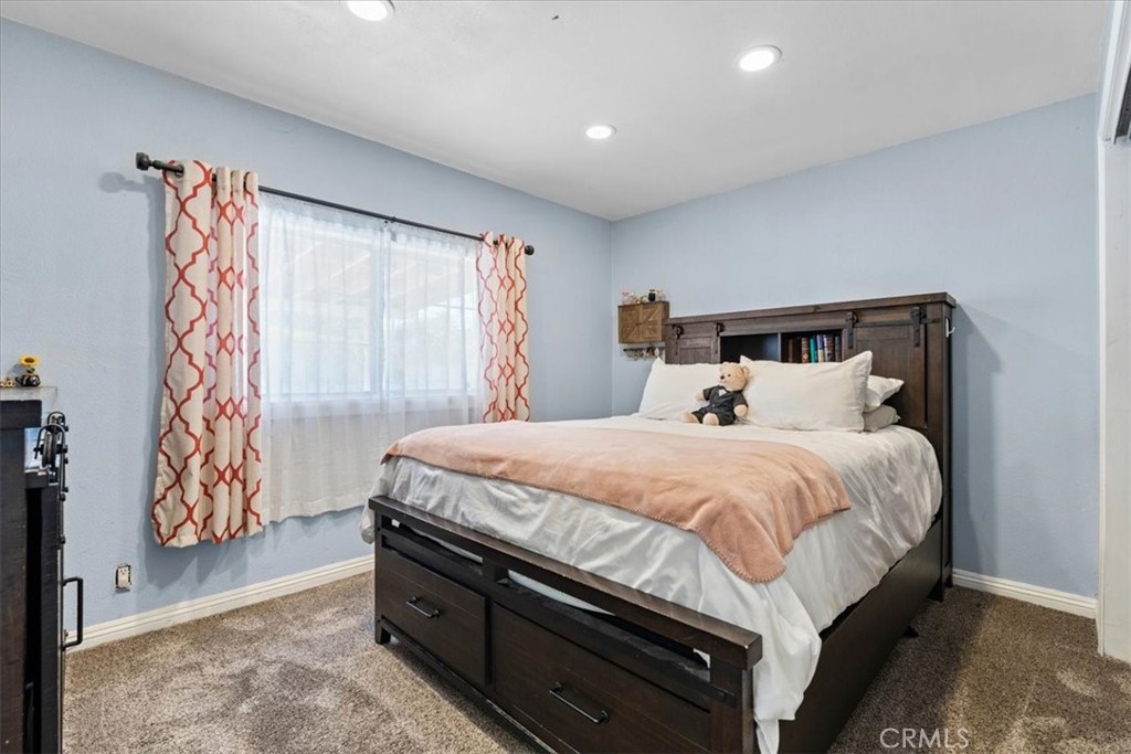 8727 Randolph Street Riverside, CA 92503 - Photo 17 of 37