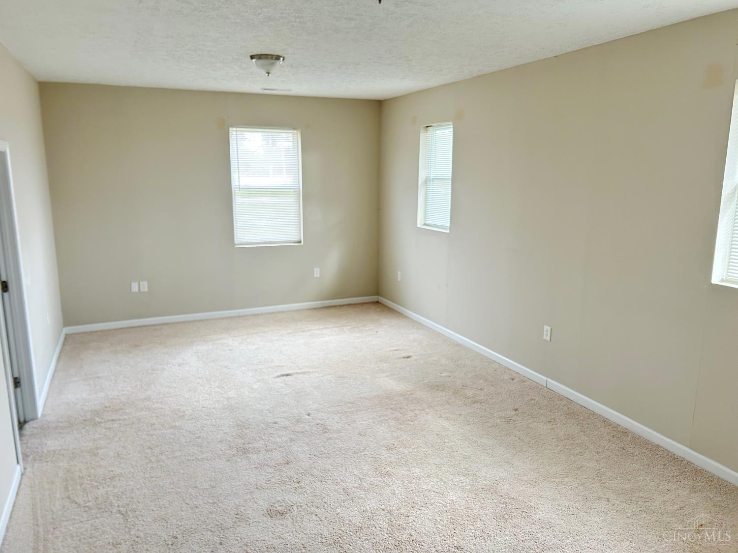 2247 Tucker Road Blanchester, OH 45107 - Photo 5 of 16 Gallery Image 5