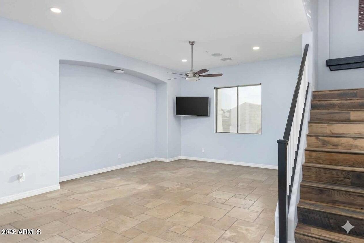4610 West Coplen Farms Road Laveen, AZ 85339 - Photo 6 of 37 FamilyRoom