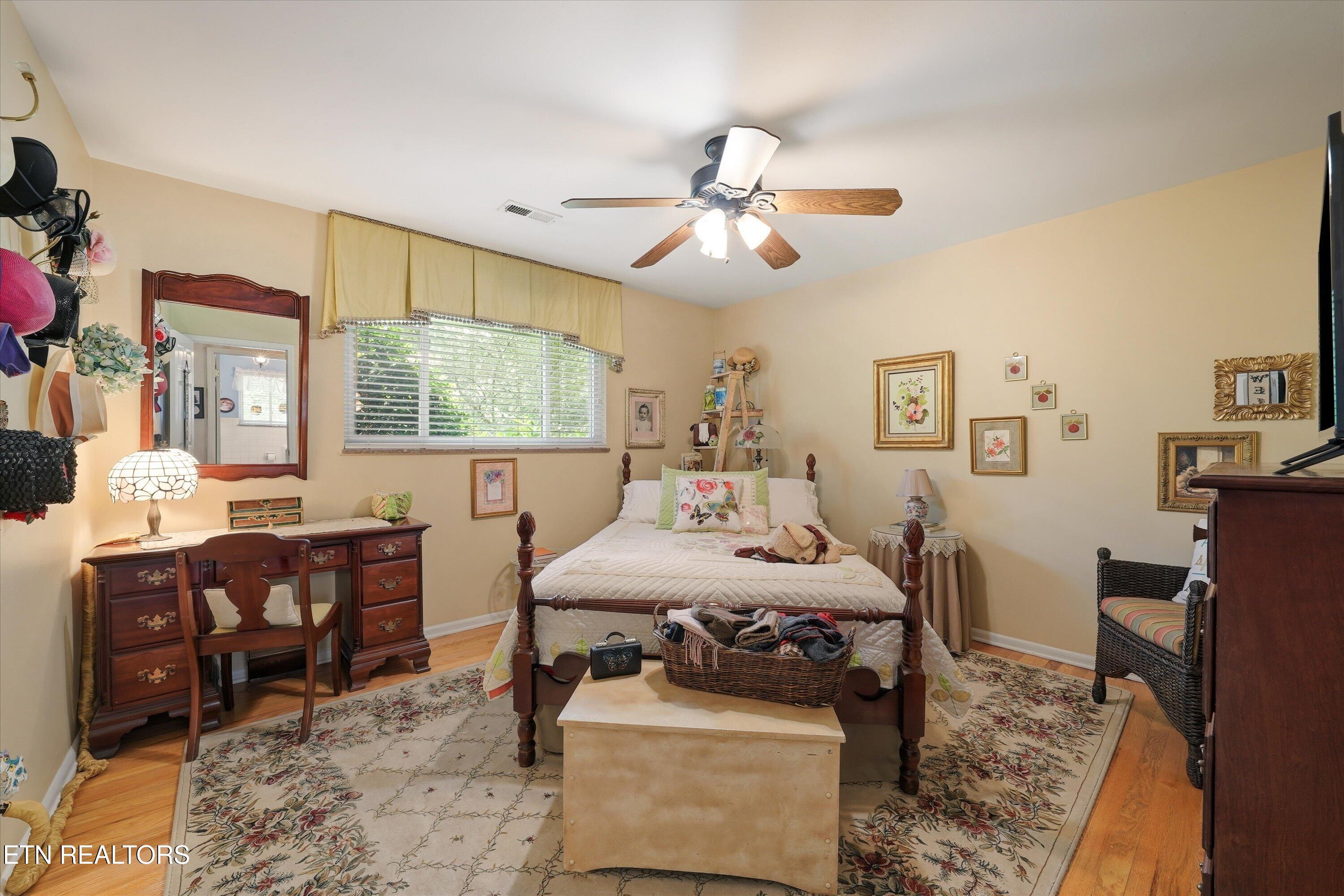608 Churchill Road Knoxville, TN 37909 - Photo 30 of 60 33-608 Churchill Rd 13