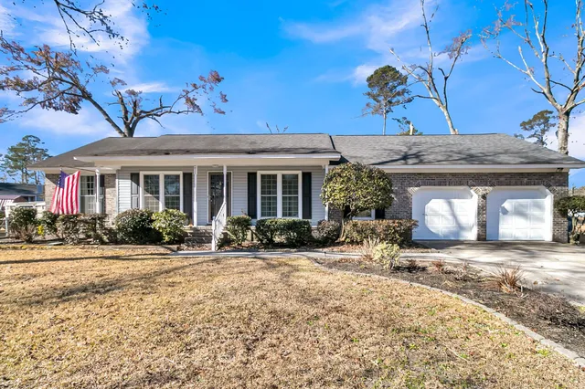 $379,500 | 211 Brailsford Road, Summerville, SC 29485