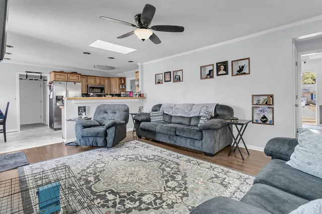 $379,500 | 211 Brailsford Road, Summerville, SC 29485